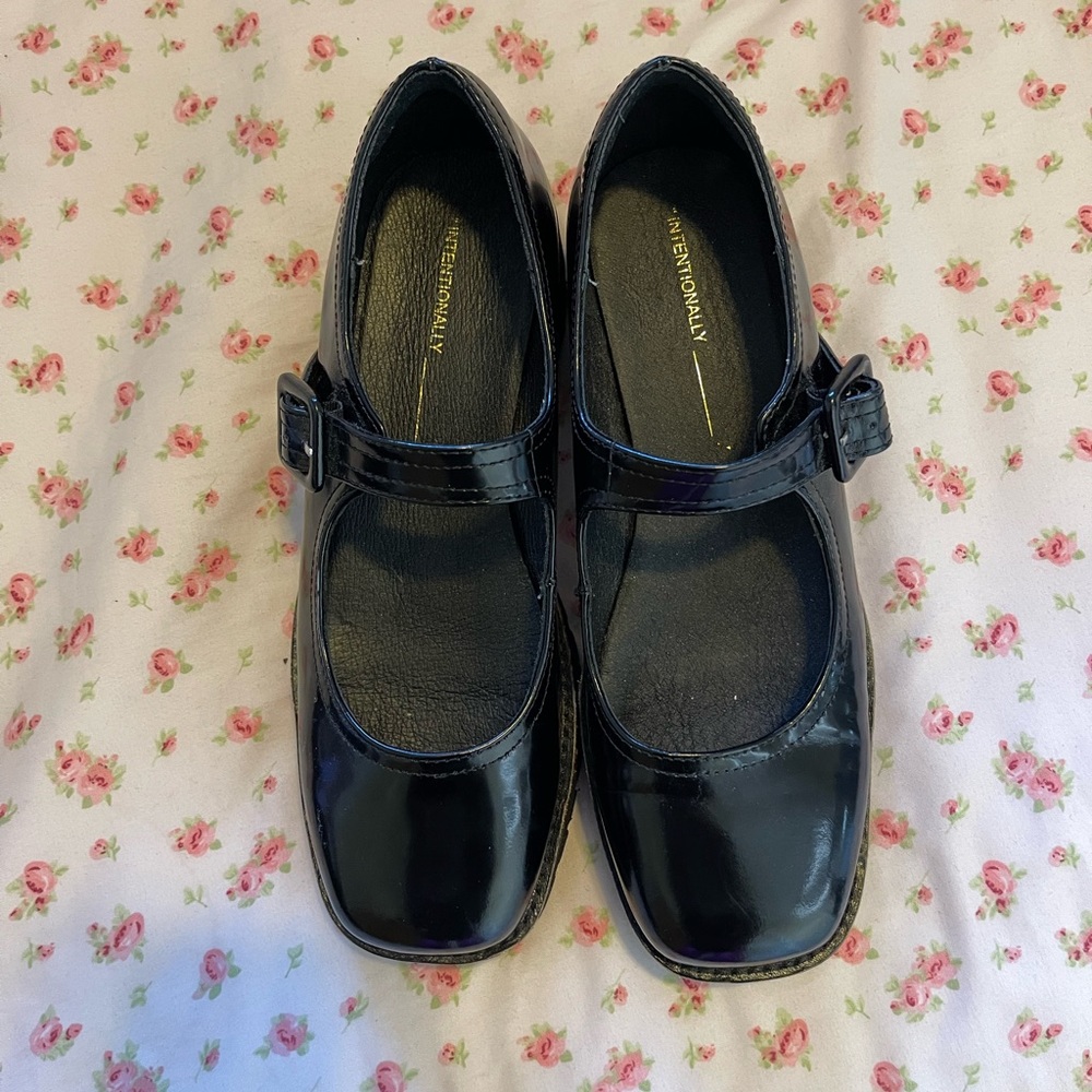Intentional Blank Black Veronica Mary Jane Shoes